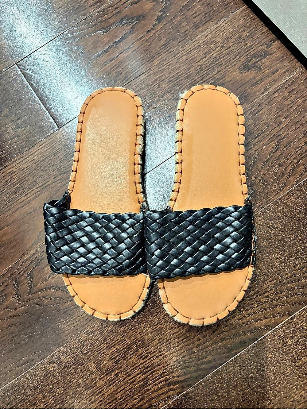Woven Slide Sandals in Black
New